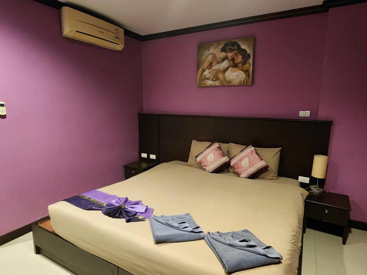 Hotel Hollywood In Love 4*